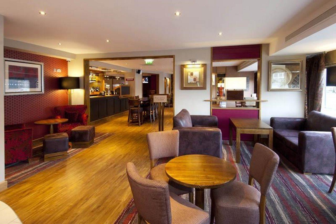 Premier Inn Bradford Central Exterior foto